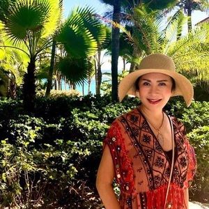 Meet your Posher, Eunsil